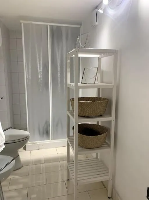 Appartamento Buatta House Aeroporto di Catania Fontana Rossa